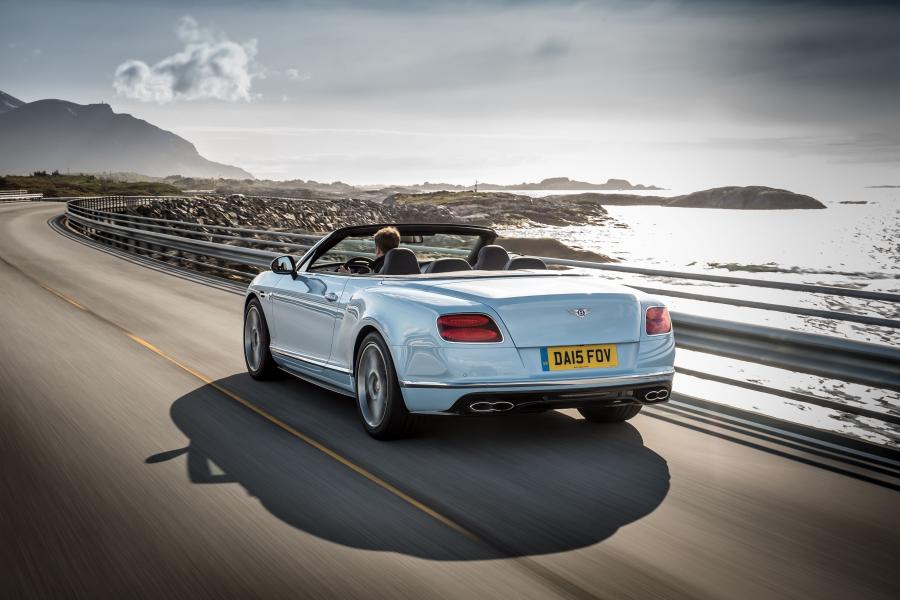  Bentley Continental GT V8 S Convertible 2015 года  (фото 11 из 17)